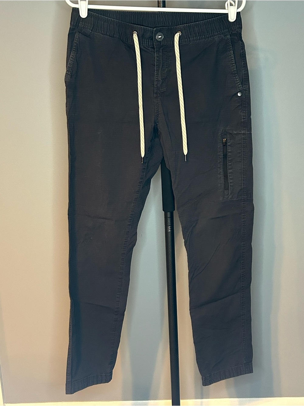 Vuori Men's Ripstop Climber Pants Charcoal Gray Size Medium